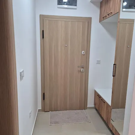 Apartamento Golden 25 *