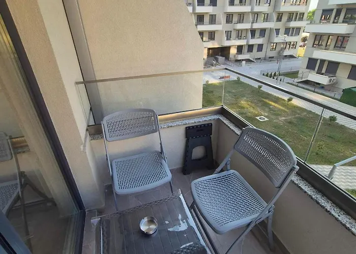 Golden 25 Скоп'є